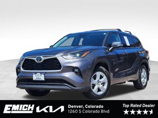 Used 2021 Toyota Highlander LE AWD/4WD video 1