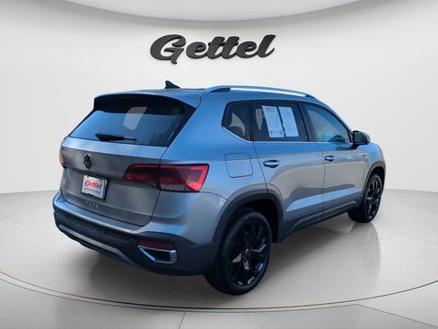 Used 2024 Volkswagen Taos SE image 5