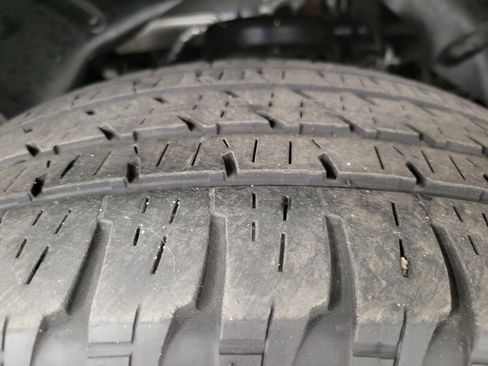 Used 2022 RAM 1500 Laramie AWD/4WD image 32