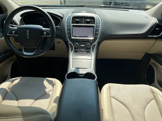 Used 2019 Lincoln Nautilus Reserve AWD/4WD image 25