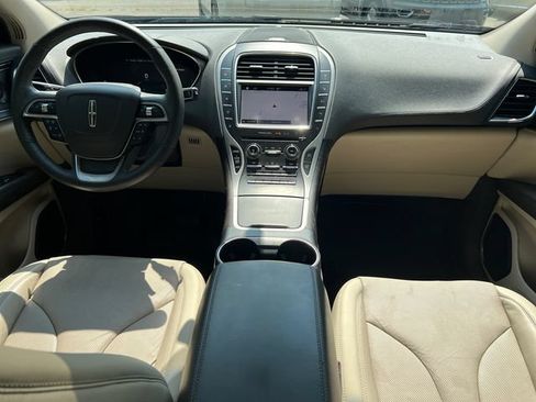 Used 2019 Lincoln Nautilus Reserve AWD/4WD image 25