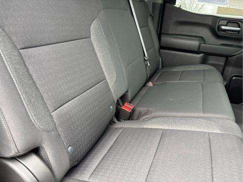 Certified 2022 Chevrolet Silverado 1500 Custom w/ LPO, Dark Essentials Package AWD/4WD image 23
