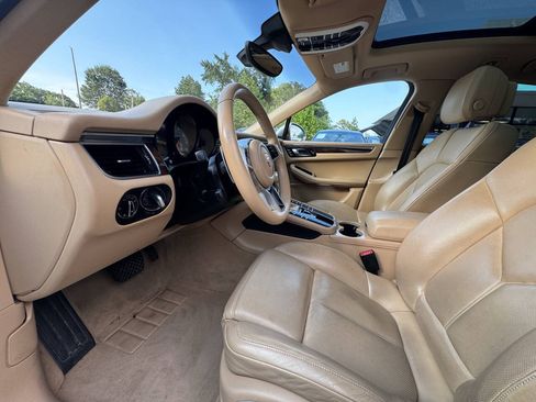 Used 2015 Porsche Macan S AWD/4WD image 8