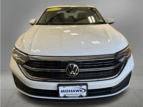 Used 2023 Volkswagen Jetta S FWD image 9