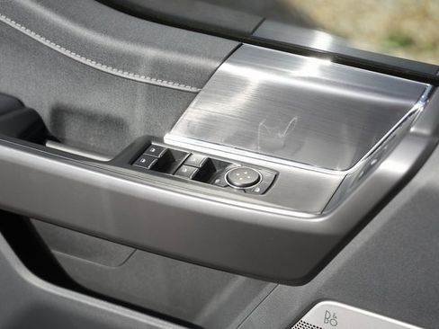 New 2025 Ford F150 Lariat w/ Equipment Group 501A Mid image 29