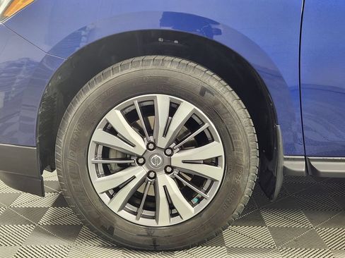 Used 2020 Nissan Pathfinder SL AWD/4WD image 19
