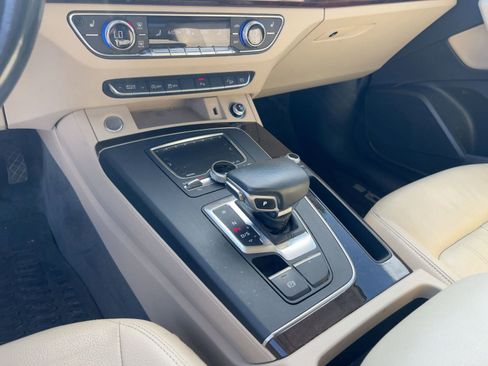 Used 2018 Audi Q5 2.0T Premium Plus w/ Premium Plus Package image 25