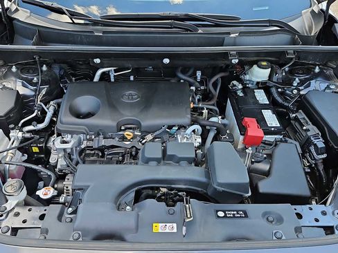 Used 2023 Toyota RAV4 XLE Premium image 18