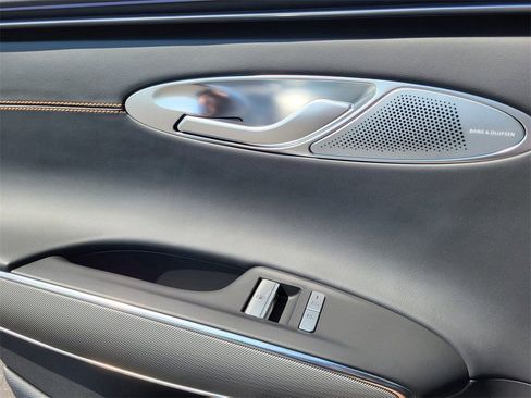 Used 2026 Genesis GV70 3.5T Sport Advanced image 12