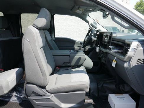 New 2025 Ford F450 XLT w/ XLT Value Package AWD/4WD image 23