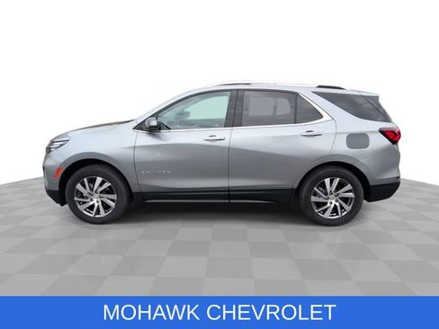 Used 2024 Chevrolet Equinox Premier AWD/4WD image 6