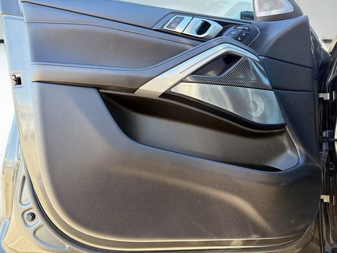 Used 2020 BMW X6 M50i w/ Executive Package image 22