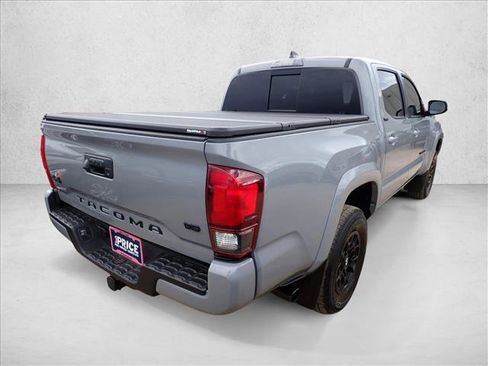 Used 2020 Toyota Tacoma SR5 w/ Technology Package AWD/4WD image 4