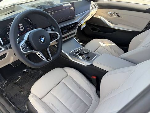 Used 2026 BMW 330i Sedan w/ M Sport Package RWD image 18