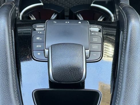 Used 2024 Mercedes-Benz GLE 450e 4MATIC image 19
