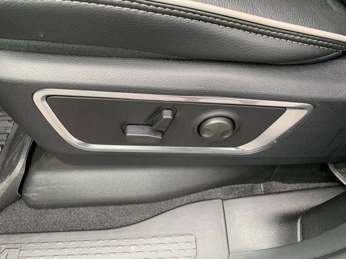 New 2026 RAM 1500 Laramie w/ Night Edition AWD/4WD image 15
