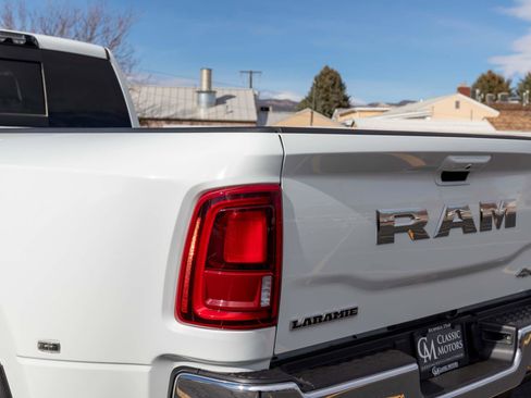 Used 2025 RAM 3500 Laramie image 35