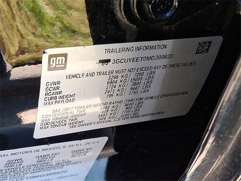 Used 2021 Chevrolet Silverado 1500 RST image 23