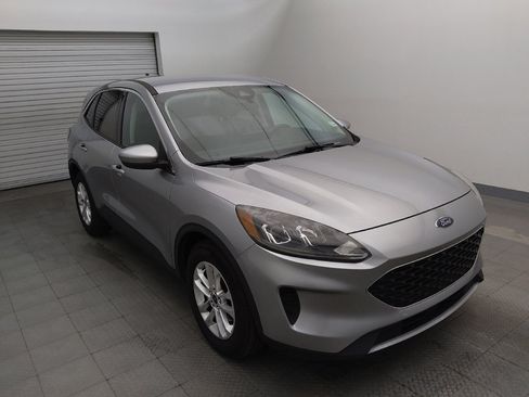 Used 2021 Ford Escape SE FWD image 13