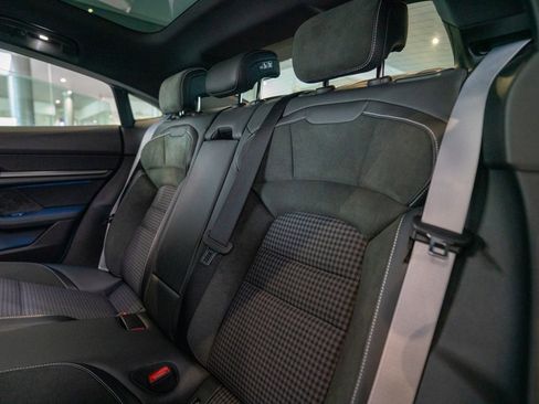 New 2025 Porsche Taycan image 37