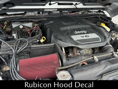 Used 2014 Jeep Wrangler Unlimited Rubicon image 25