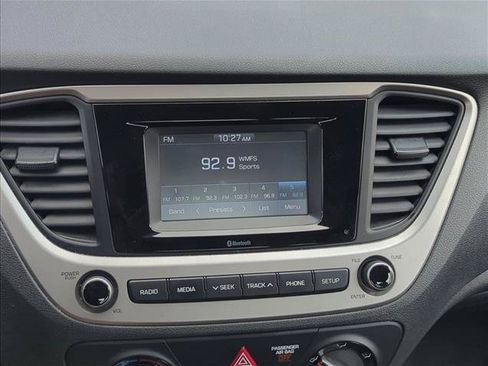 Used 2019 Hyundai Accent SE FWD image 14