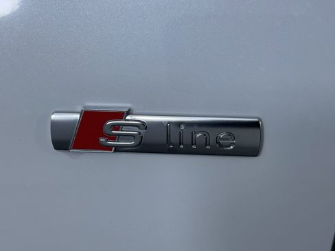 Used 2022 Audi A4 2.0T Premium Plus w/ Premium Plus Package image 26