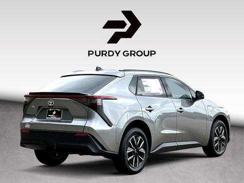 New 2026 Toyota bZ FWD image 8