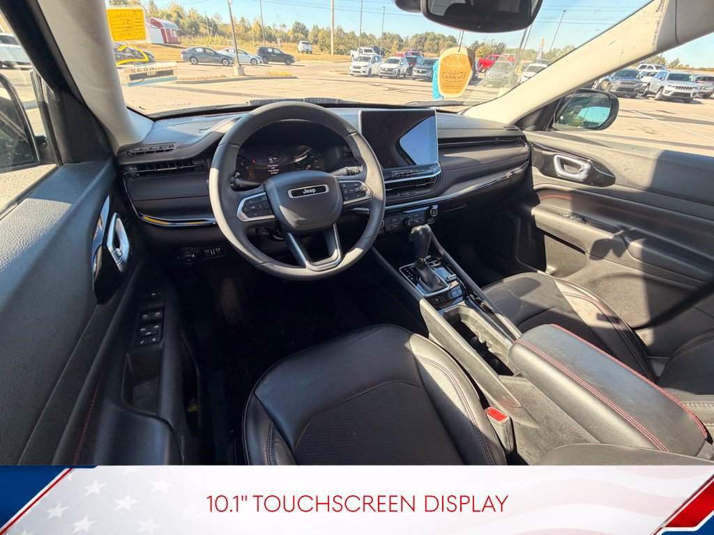 Used 2022 Jeep Compass Trailhawk AWD/4WD image 11
