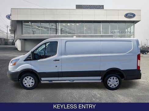 Used 2018 Ford Transit 250 130 Low Roof w/ Exterior Upgrade Package RWD image 5