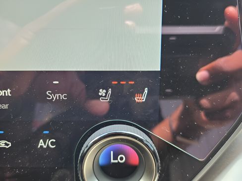 Used 2026 Lexus TX 500h AWD w/ Technology Package image 19