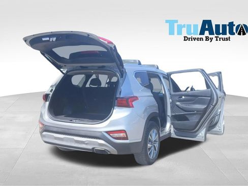 Used 2020 Hyundai Santa Fe SEL w/ Convenience Package FWD image 13