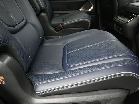 New 2026 INFINITI QX80 SPORT w/ Sport Exterior Package image 23