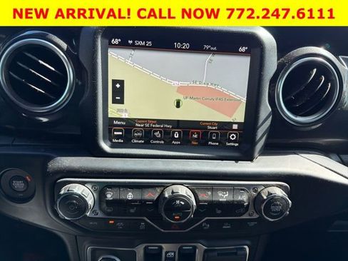 Used 2021 Jeep Wrangler Unlimited Rubicon w/ Xtreme Recon 35" Tire Package AWD/4WD image 10