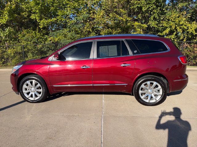 Used 2017 Buick Enclave Premium w/ Experience Buick Package FWD image 2
