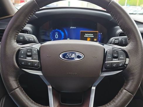 Used 2023 Ford Explorer King Ranch w/ Technology Package AWD/4WD image 28