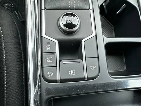 New 2026 Kia Sorento LX FWD image 33