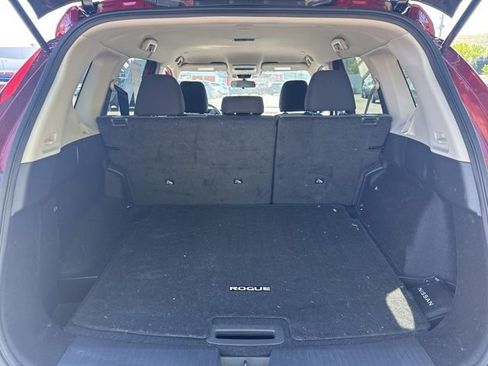 Certified 2023 Nissan Rogue SV AWD/4WD image 12