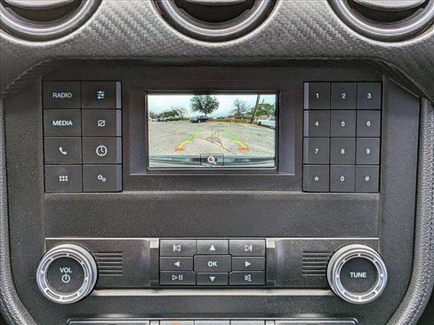 Used 2021 Ford Mustang Coupe image 13