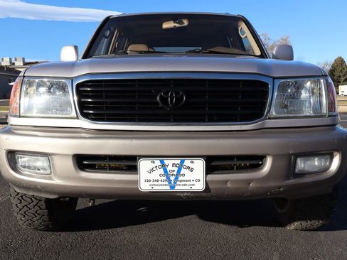 Used 1999 Toyota Land Cruiser image 13
