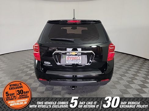 Used 2017 Chevrolet Equinox LS image 9