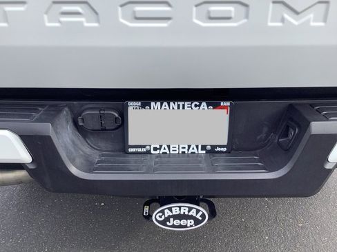 Used 2025 Toyota Tacoma SR5 image 30