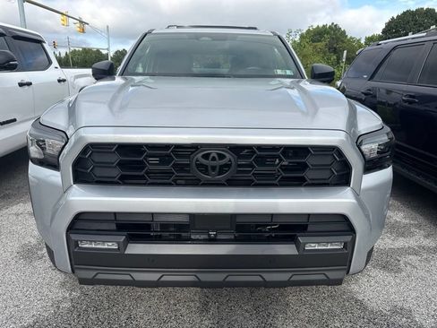 Used 2025 Toyota 4Runner TRD Off-Road Premium w/ Tow Technology Package AWD/4WD image 2