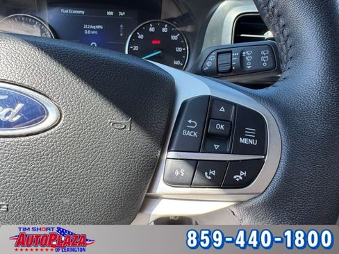 Used 2023 Ford Explorer XLT image 22