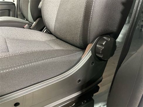 New 2026 RAM ProMaster 2500 w/ Convenience Group image 12