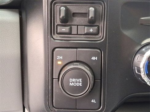 Certified 2024 Ford F450 Limited w/ FX4 Off-Road Package image 26