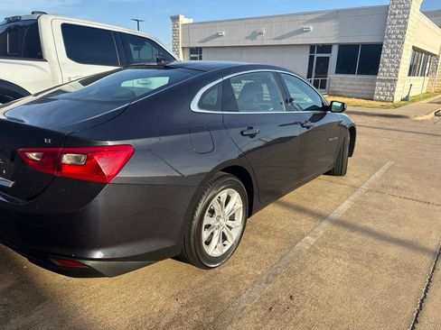 Used 2023 Chevrolet Malibu LT FWD image 4