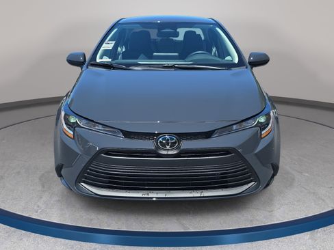 New 2026 Toyota Corolla LE FWD image 2
