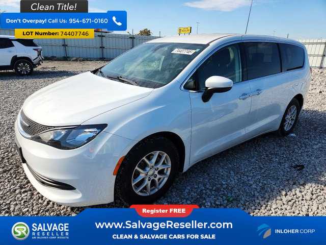 Used 2017 Chrysler Pacifica Touring FWD image 1
