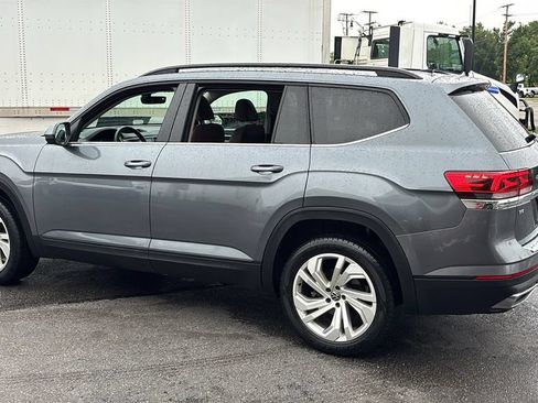 Used 2023 Volkswagen Atlas SE FWD image 4